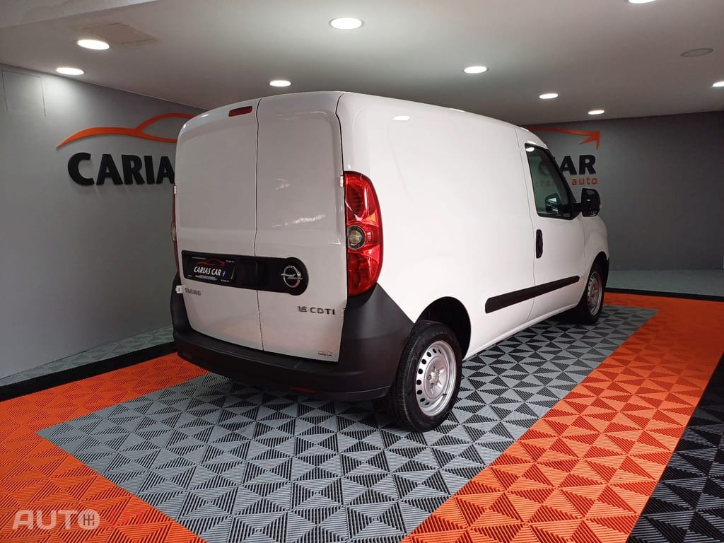 Opel Combo 1.6 CDTi L1H1