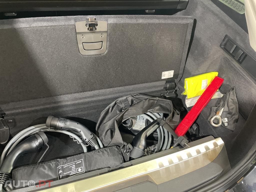 BMW 320 e Auto