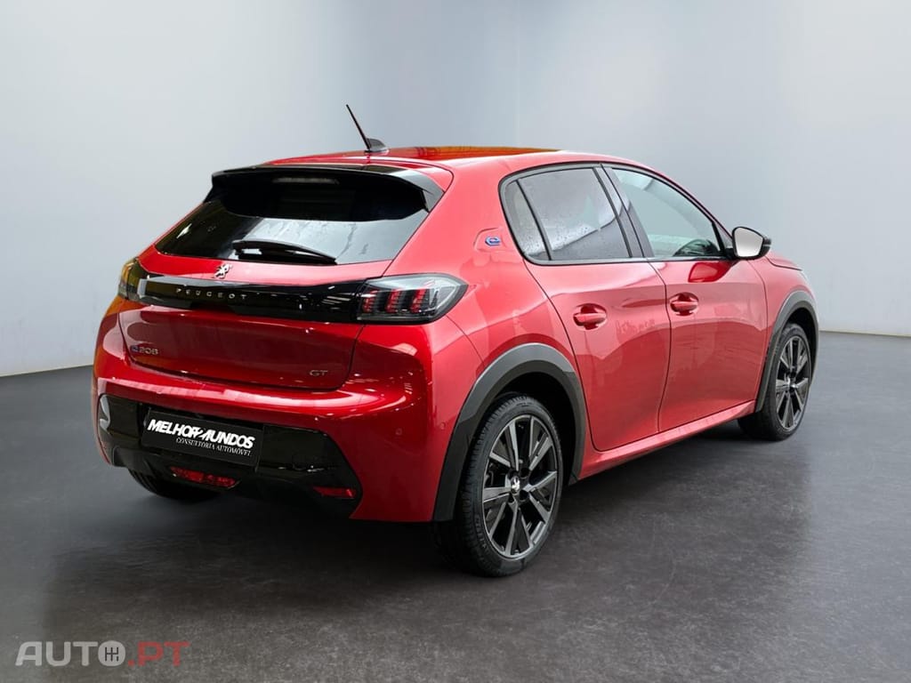 Peugeot E-208 50 kWh GT
