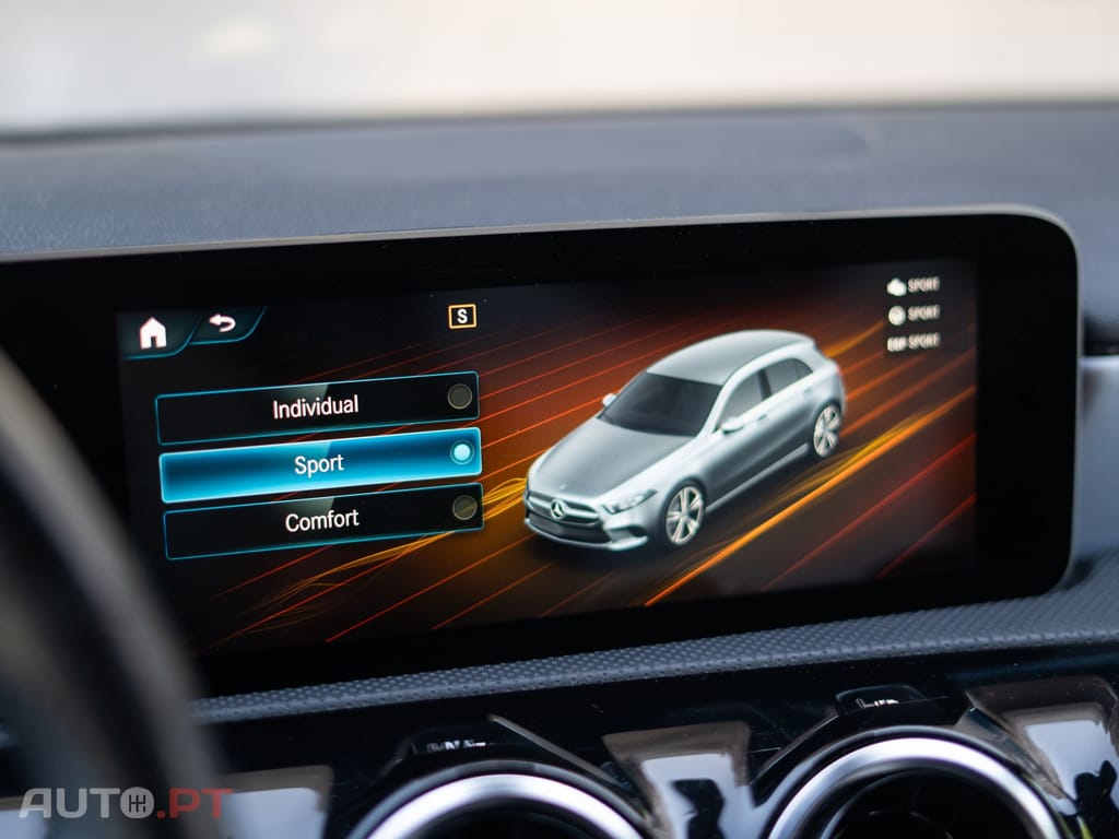 Mercedes-Benz A 160 AMG Line