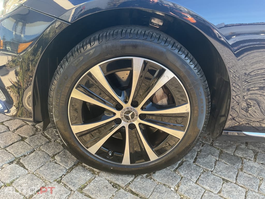 Mercedes-Benz E 300 de Avantgarde