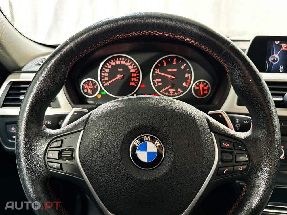 BMW 318 d Line Sport Shadow Auto