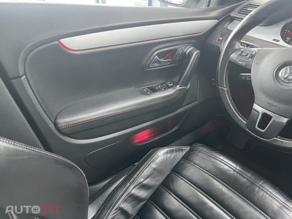 Volkswagen Passat CC 2.0 TDi DSG