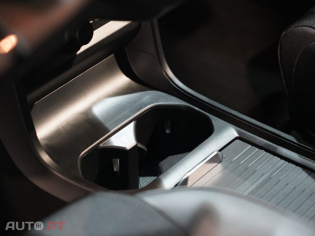 MG MG4 64 kWh Luxury