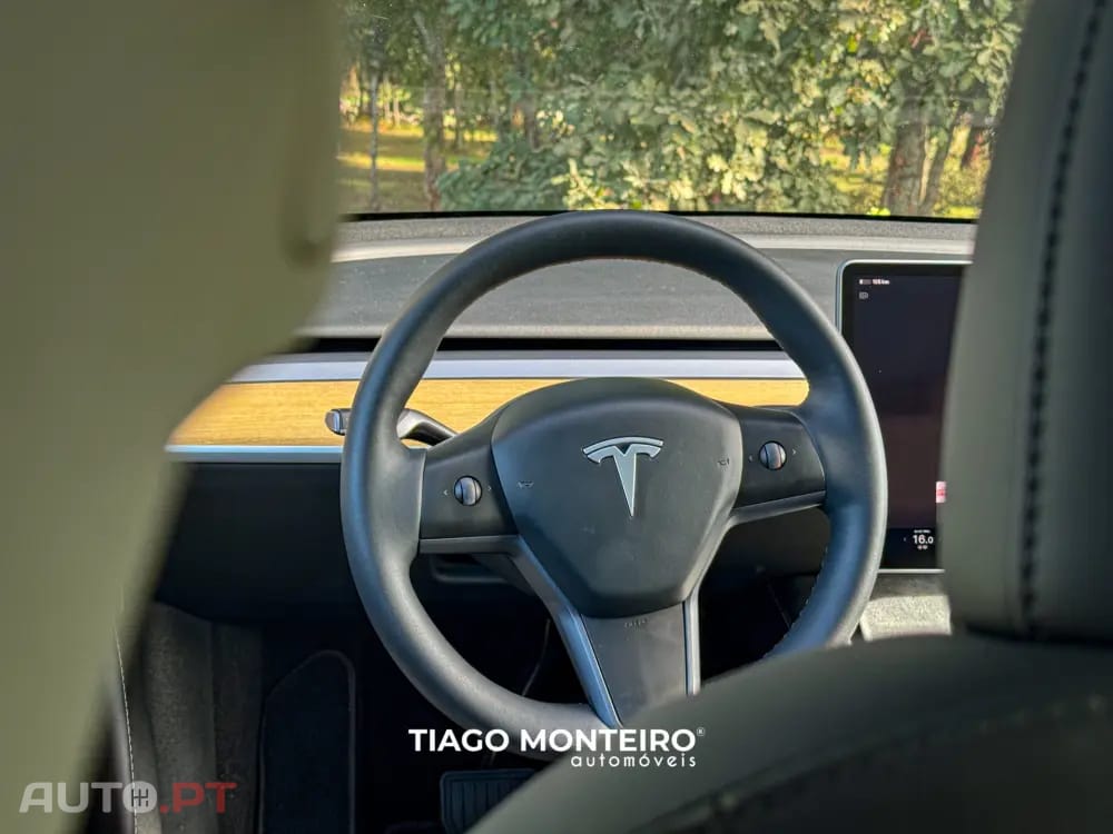 Tesla Model Y Tração Traseira