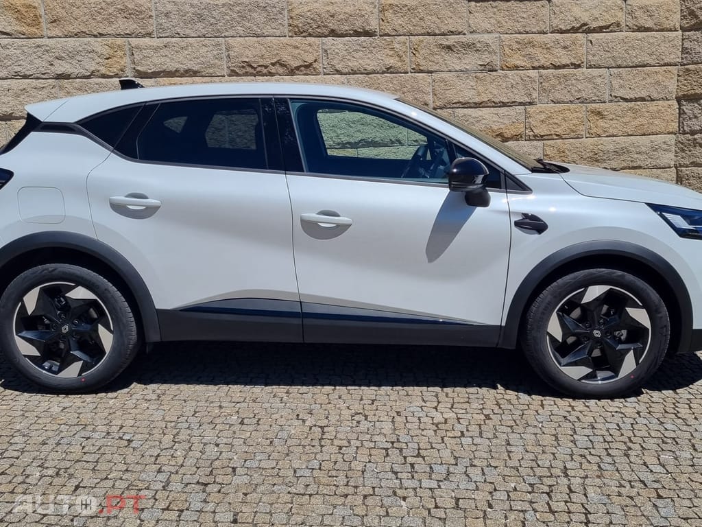 Renault Captur 1.0 TCe Techno Bi-Fuel