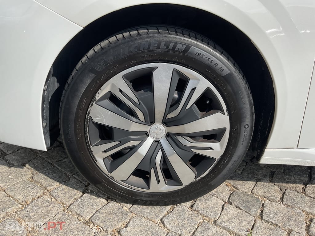 Peugeot 208 1.2 PureTech Active