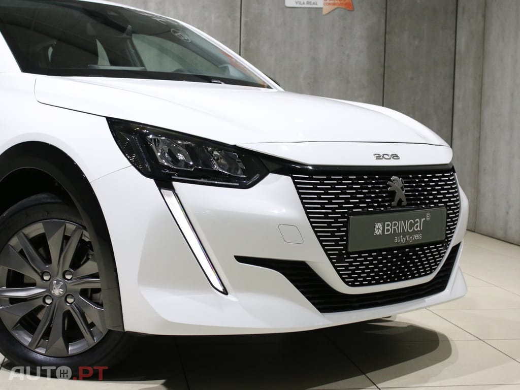 Peugeot E-208 50 kWh Active Pack