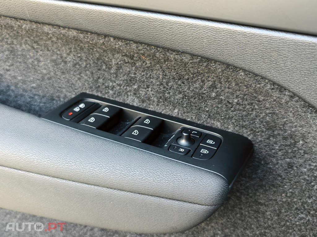 Volvo XC40 Volvo XC40 T5 Recharge PHEV FWD