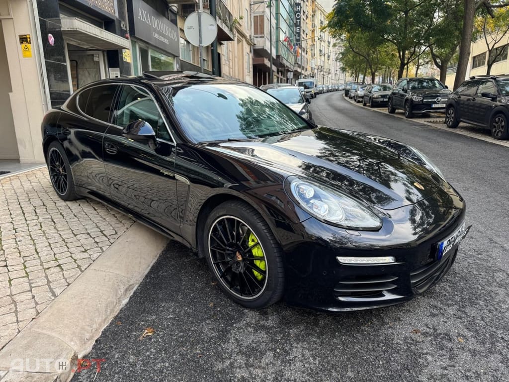 Porsche Panamera S e-Hybrid