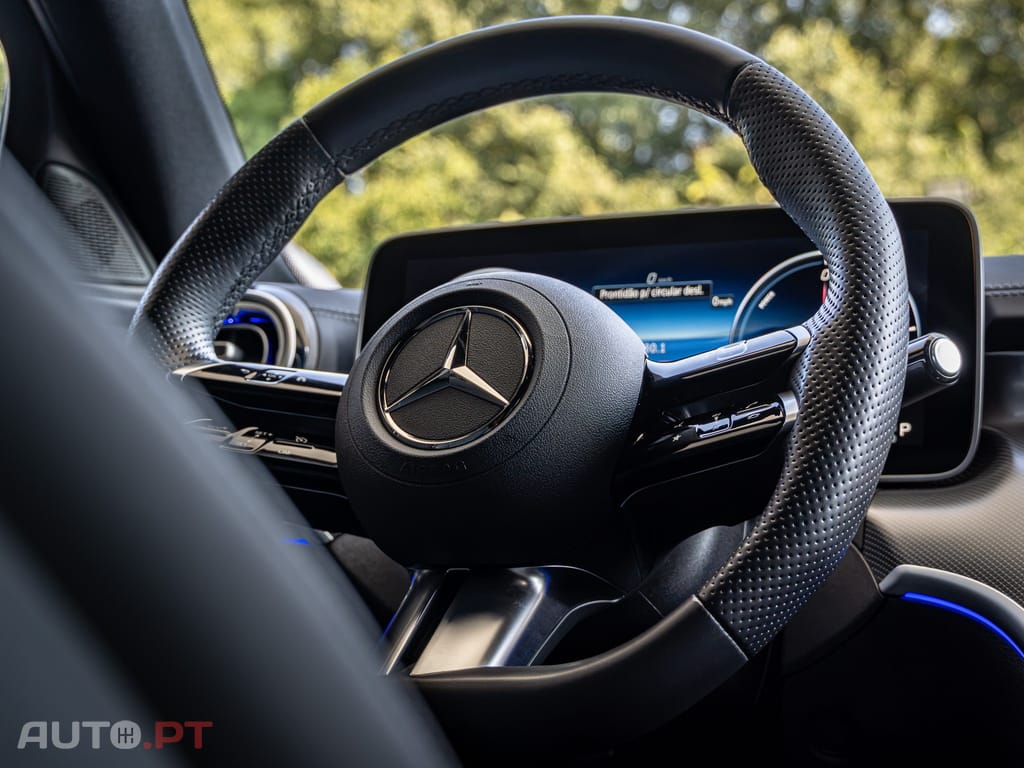 Mercedes-Benz C 300 e AMG Line Pack Night