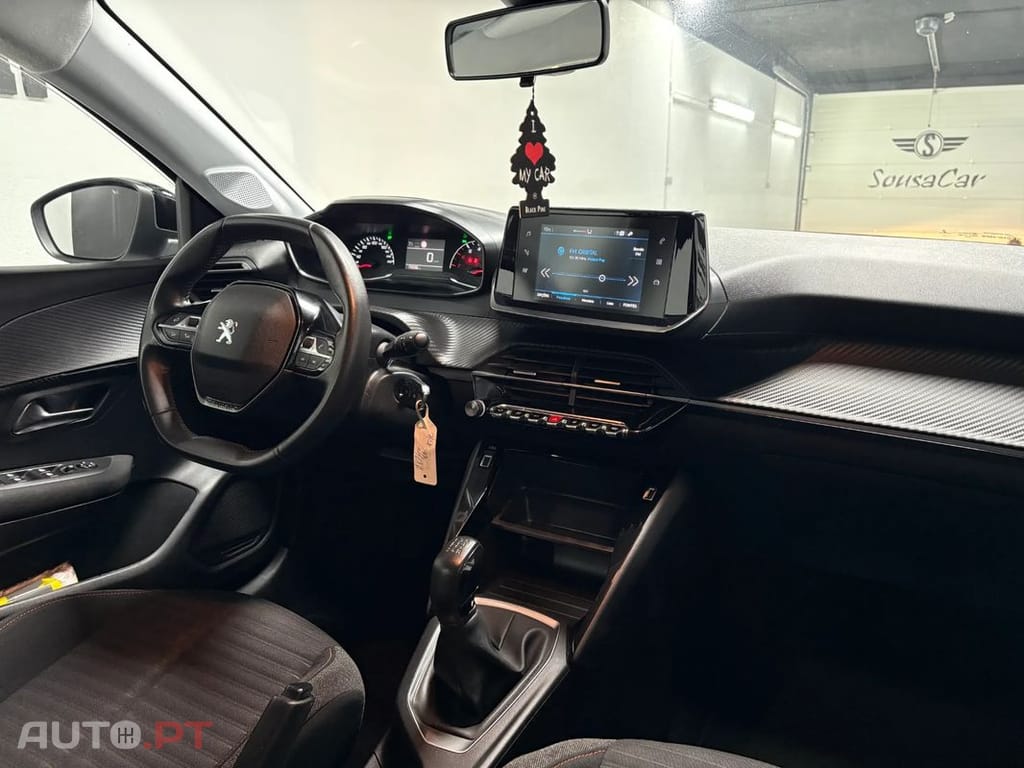 Peugeot 208 PureTech 75 Active