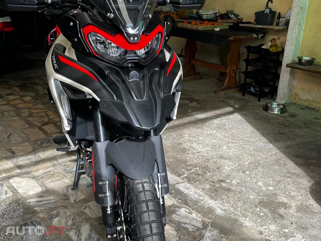 Benelli TRK 702X
