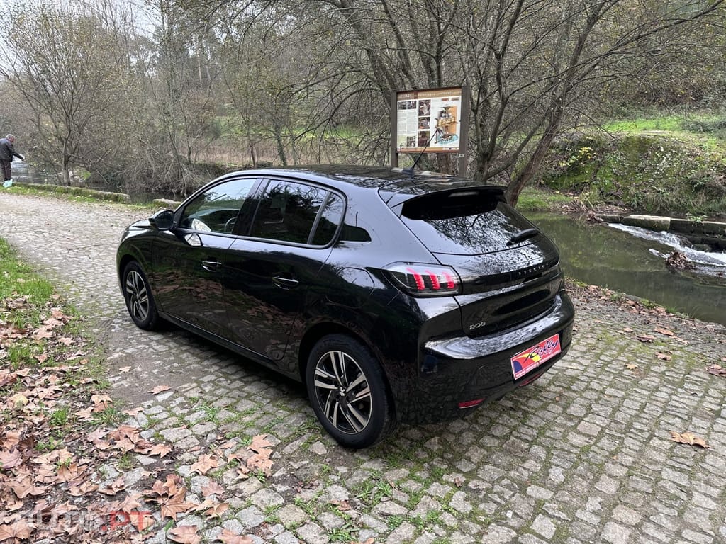 Peugeot 208 1.5 BlueHDi Allure