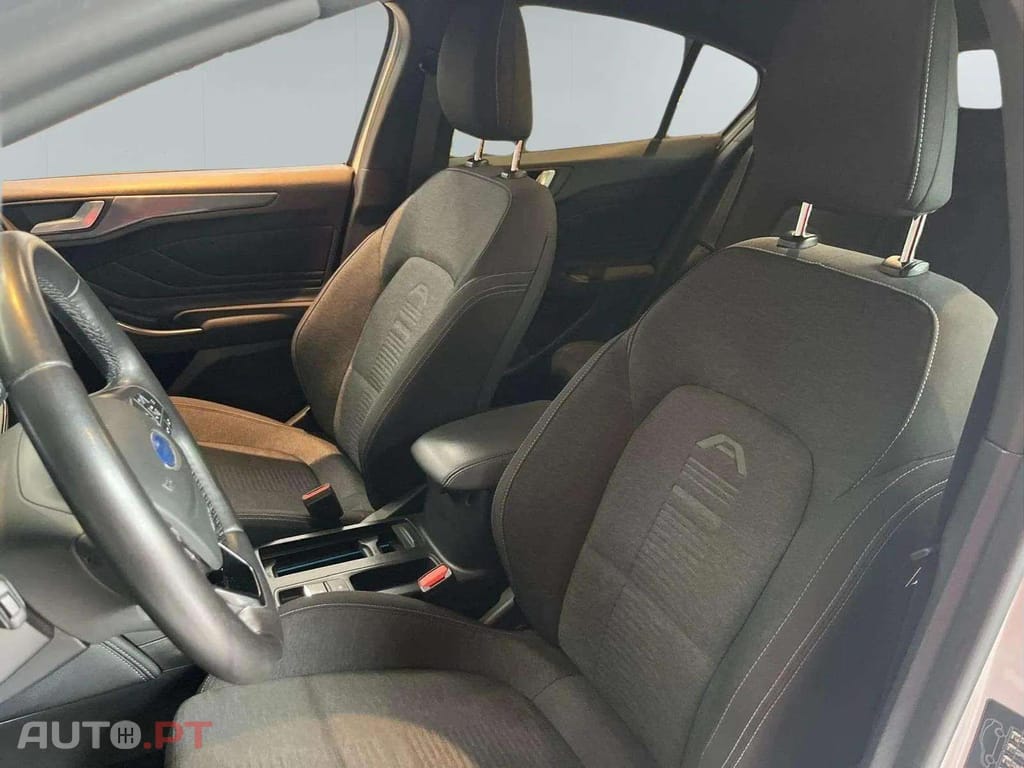 Ford Focus EcoBoost MILDHYBRID