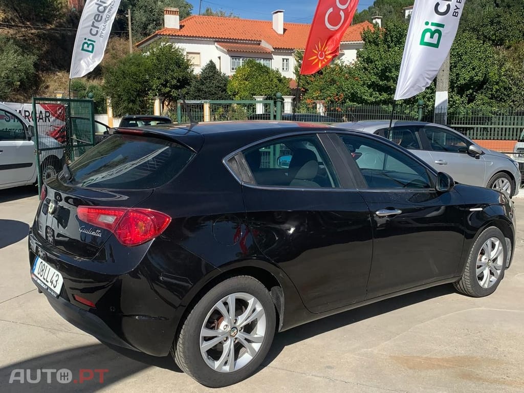 Alfa Romeo Giulietta 1.6 JTDm Distinctive