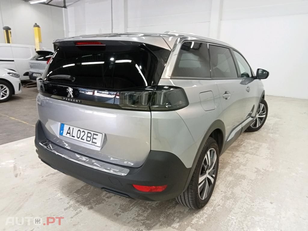 Peugeot 5008 1.5 BlueHDi Allure Pack EAT8