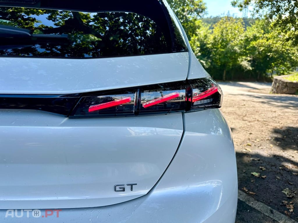 Peugeot 308 1.2 PureTech GT Pack EAT8