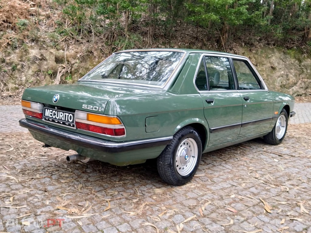 BMW 520 i E28