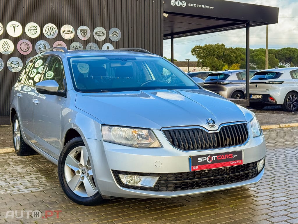 Skoda Octavia Break 1.6 TDi Style DSG