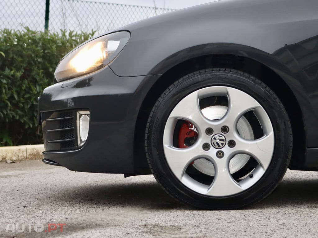 Volkswagen Golf Cabriolet 2.0 TSI GTI