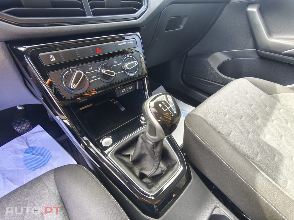 Volkswagen T-Cross 1.0 TSI Urban