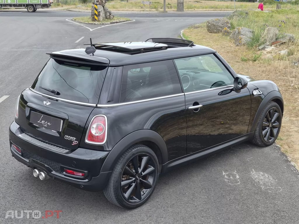 MINI Cooper Cooper SD