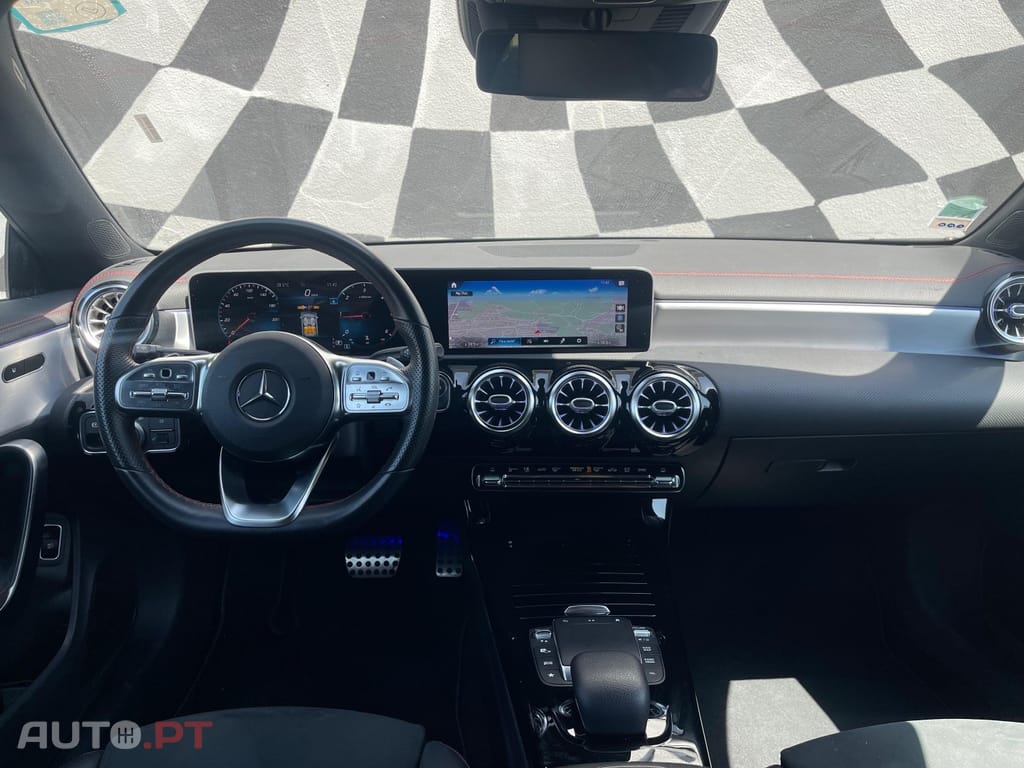 Mercedes-Benz CLA 180 d Shooting Brake AMG Line Aut.