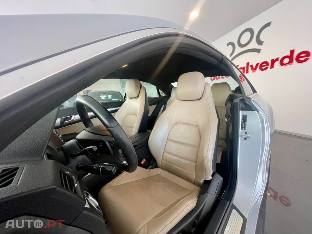 Mercedes-Benz E 250 CDi Avantgarde BlueEfficiency Auto.