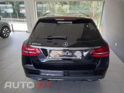 Mercedes-Benz C 300 de AMG Line