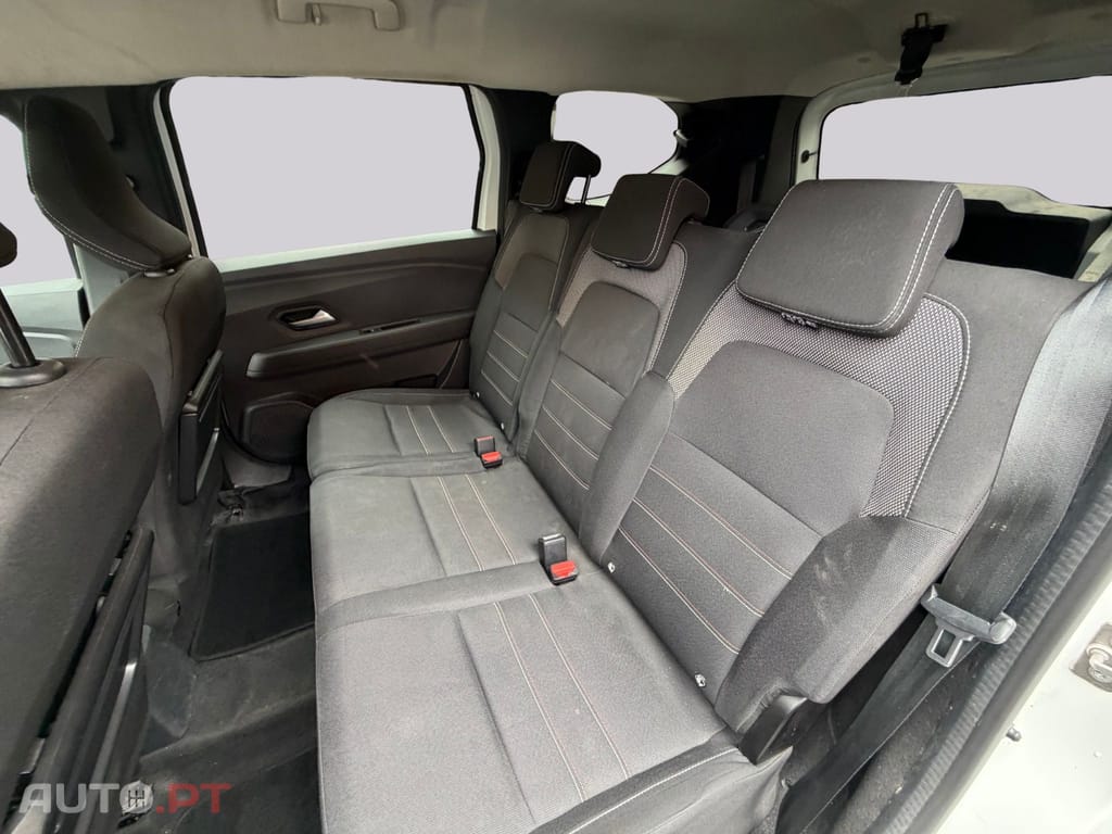 Dacia Jogger bifuel 7L — fotografia 33