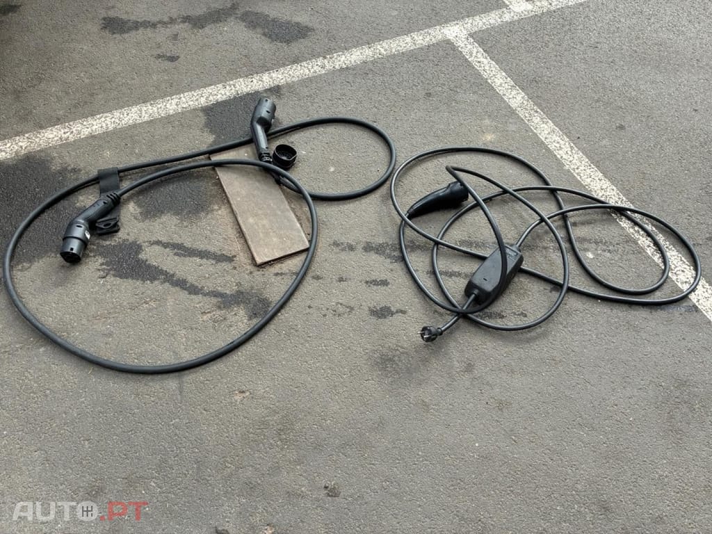 Tesla Model 3 Long Range AWD Dual Motor