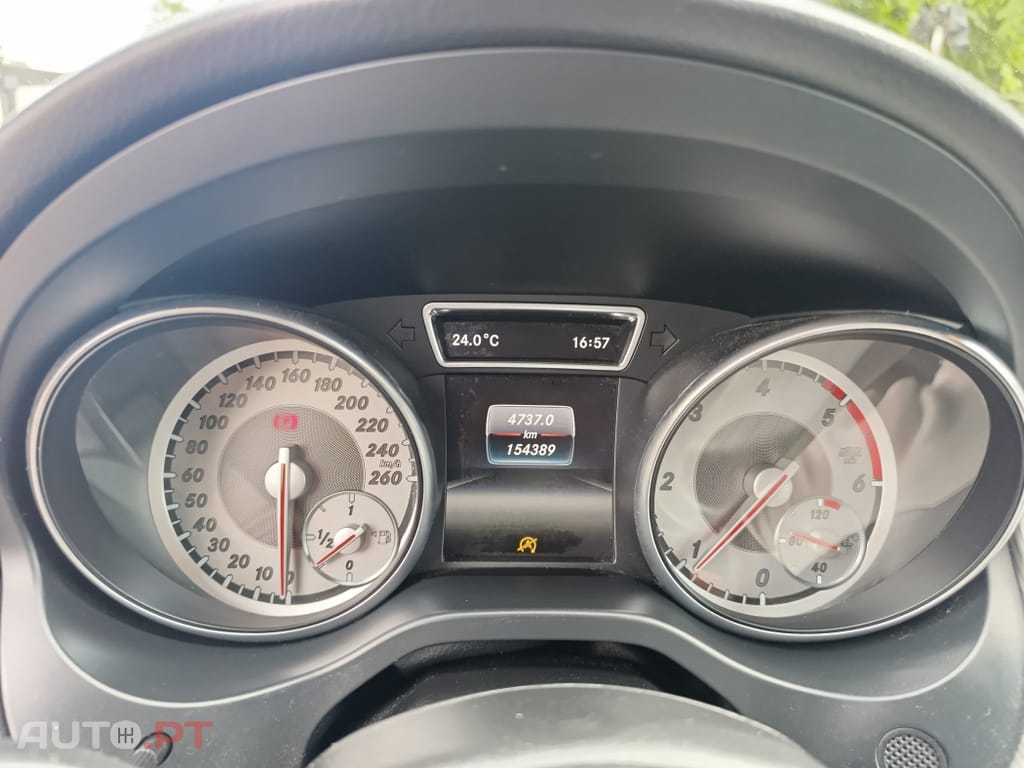 Mercedes-Benz CLA 180 Shooting Brake d BlueEFFICIENCY Edition