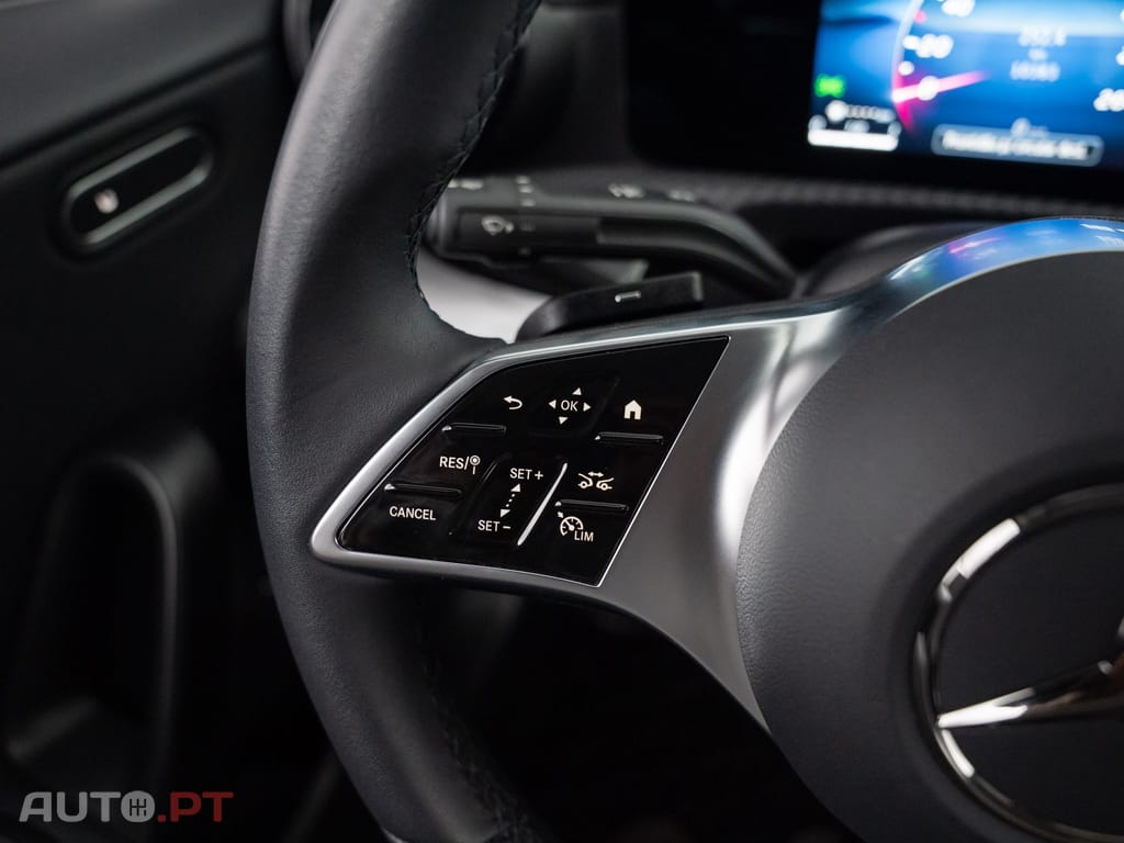 Mercedes-Benz A 250 e