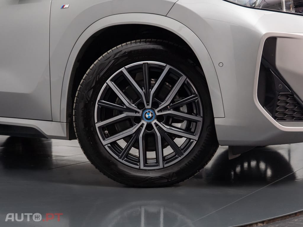 BMW X1 xDrive25e Pack Desportivo M