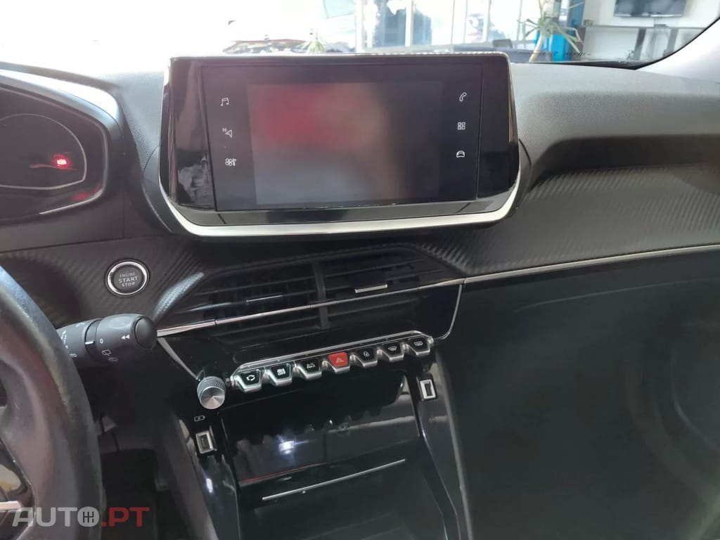 Peugeot 2008 1.2 PureTech Allure Pack