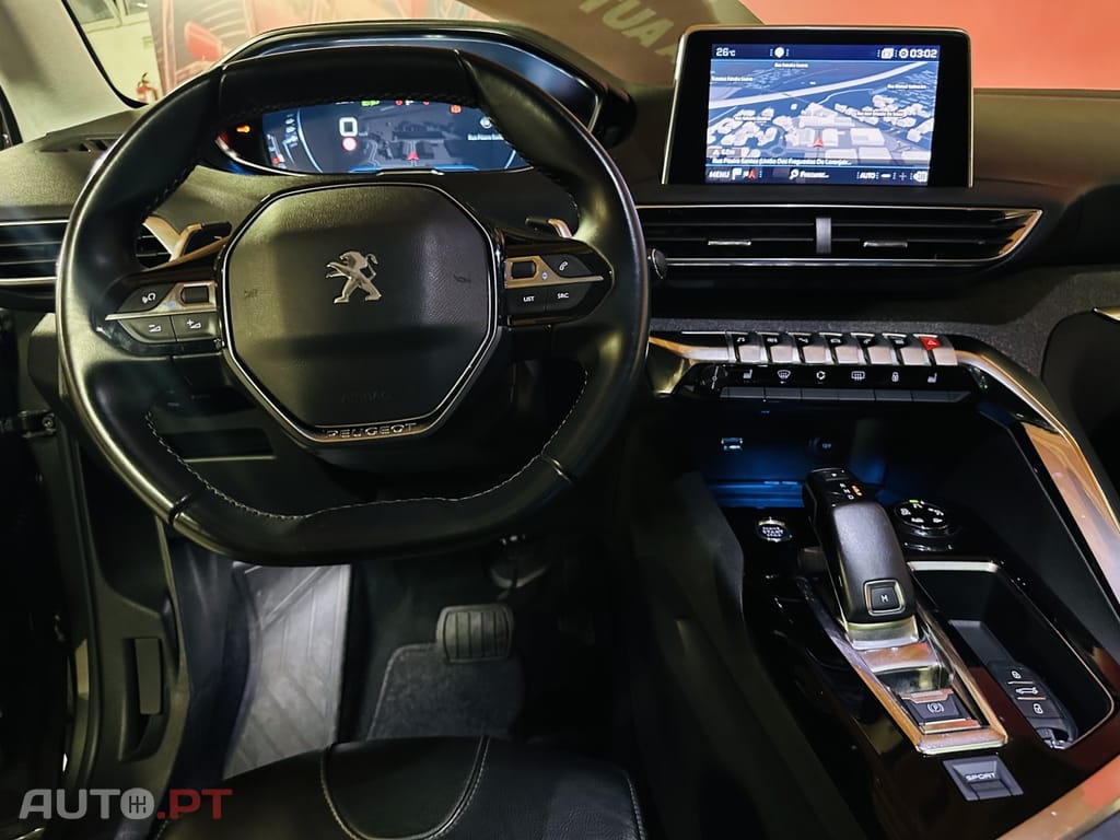 Peugeot 5008 1.2 PureTech Allure Pack EAT8