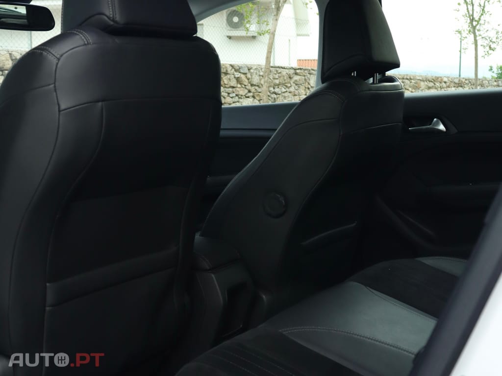 Peugeot 308 1.6 BlueHDi Allure