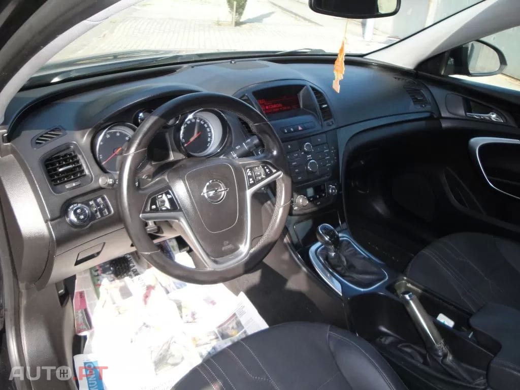 Opel Insignia 2.0 CDTi Sport S/S