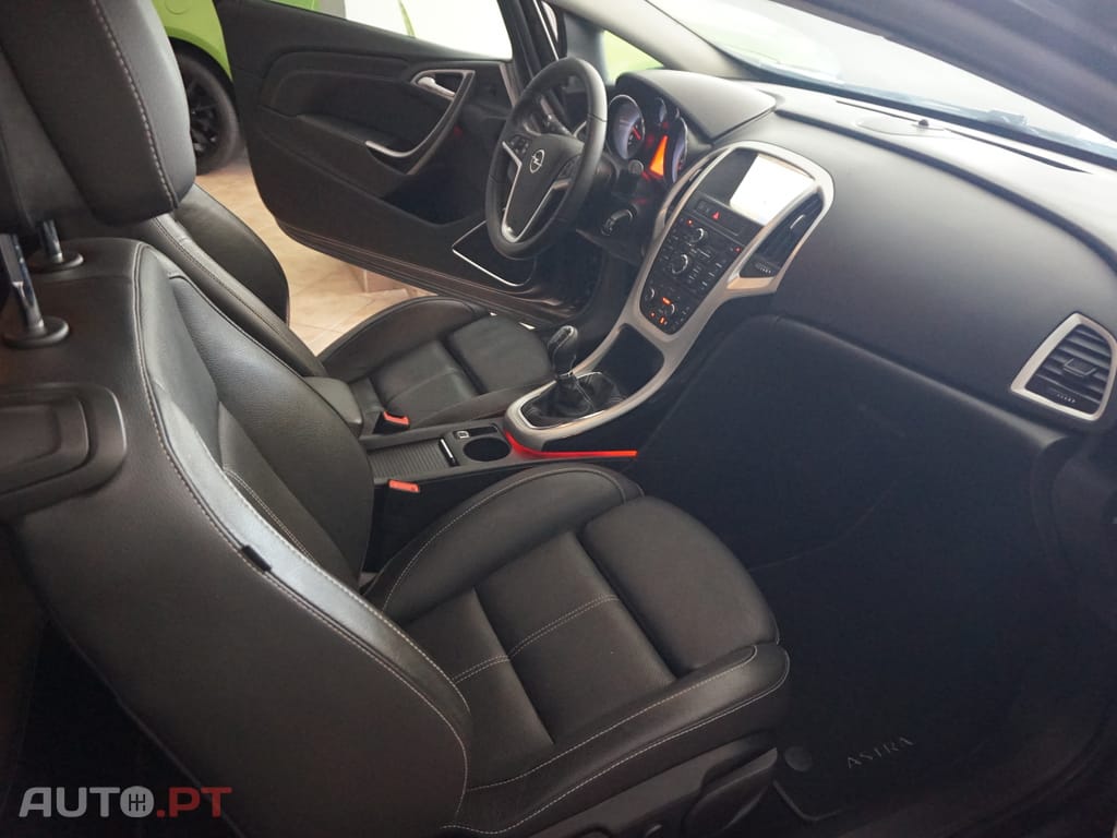 Opel Astra GTC 1.4 Turbo