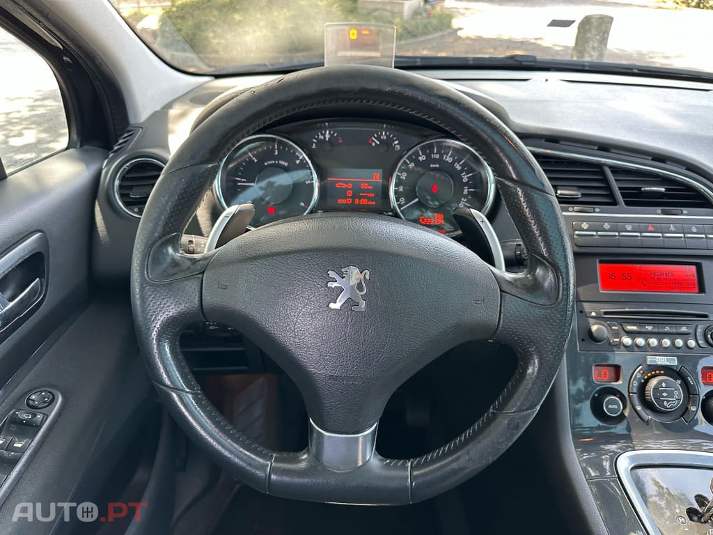 Peugeot 5008 1.6 e-HDi 7L Allure 2-Tronic 113g