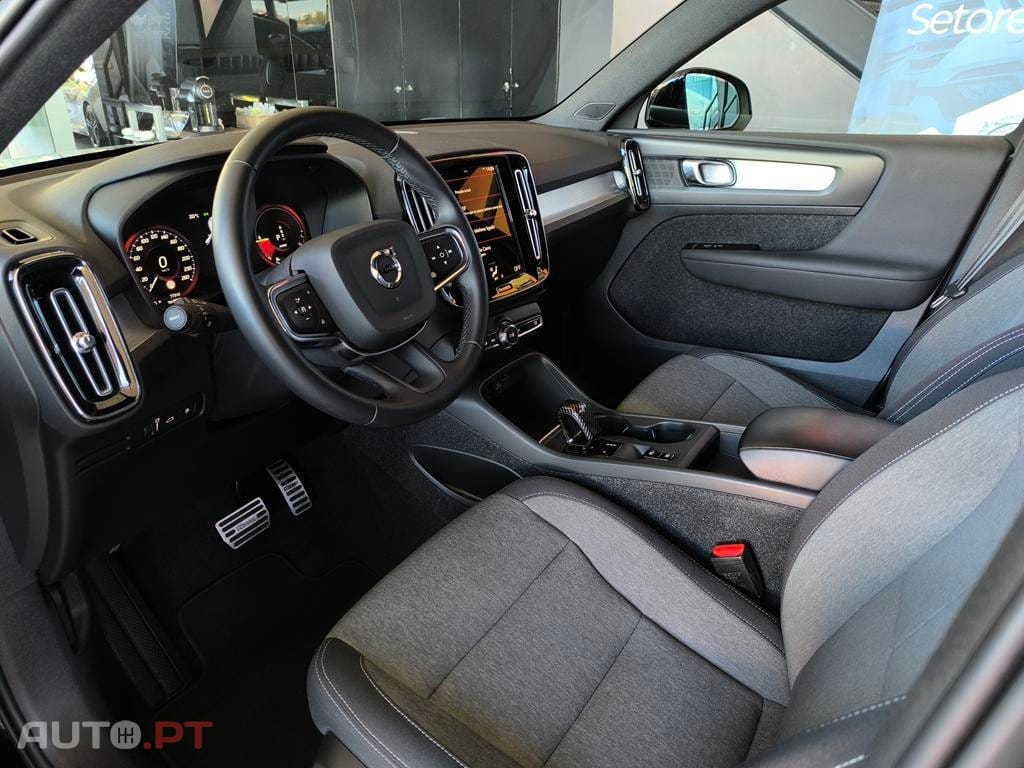 Volvo XC40 1.5 T5 PHEV Inscription Expression