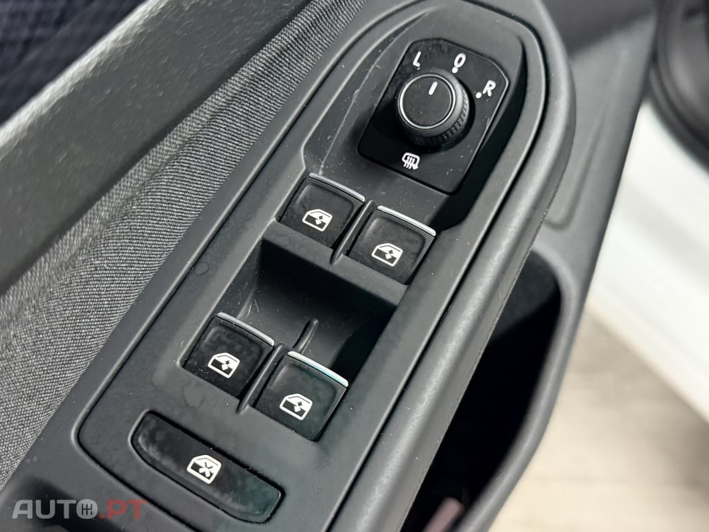 Volkswagen Golf 1.0 TSI Confortline