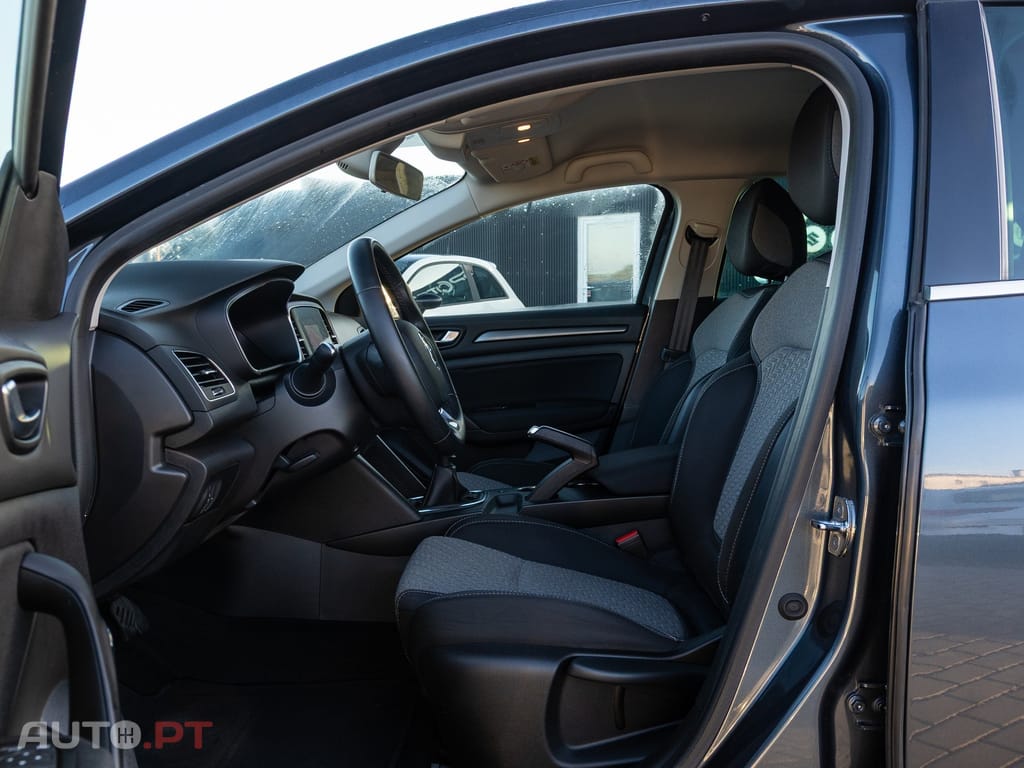 Renault Mégane 1.5 Blue dCi Edição Limitada