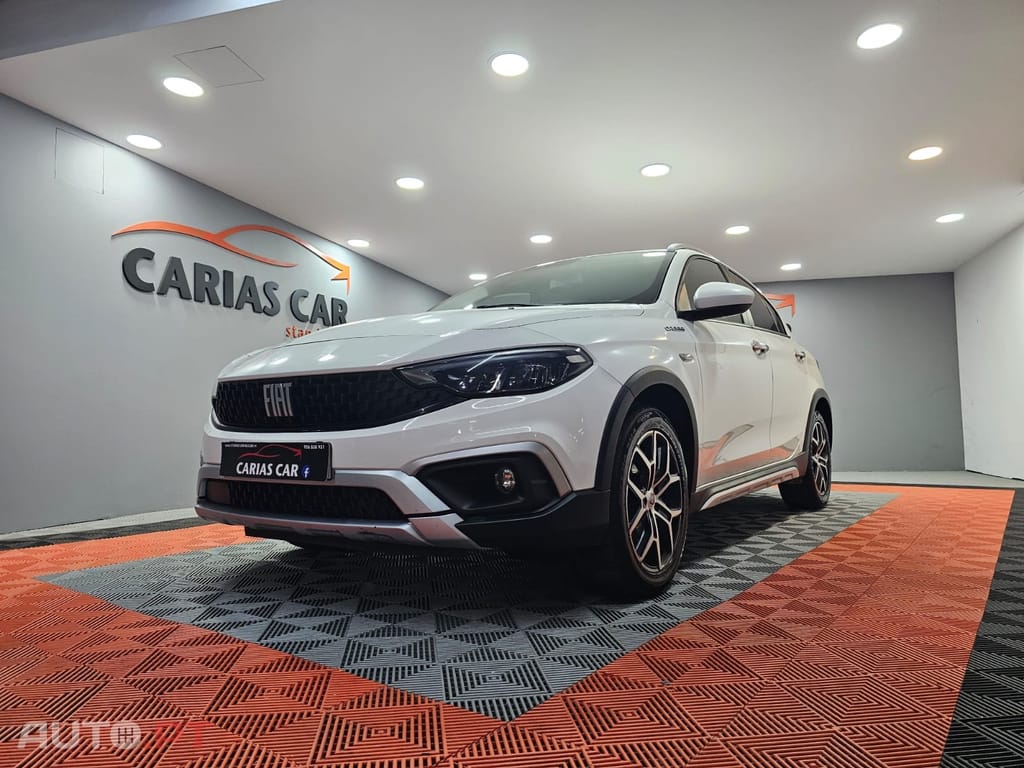 Fiat Tipo 1.3 Multijet Cross