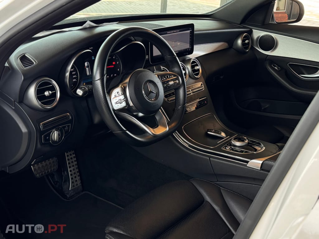 Mercedes-Benz C 220 d AMG Line