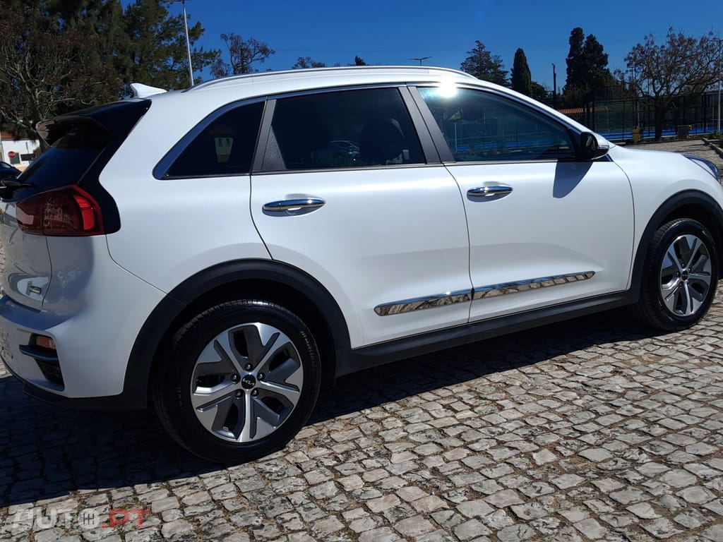 Kia Niro 64kWh