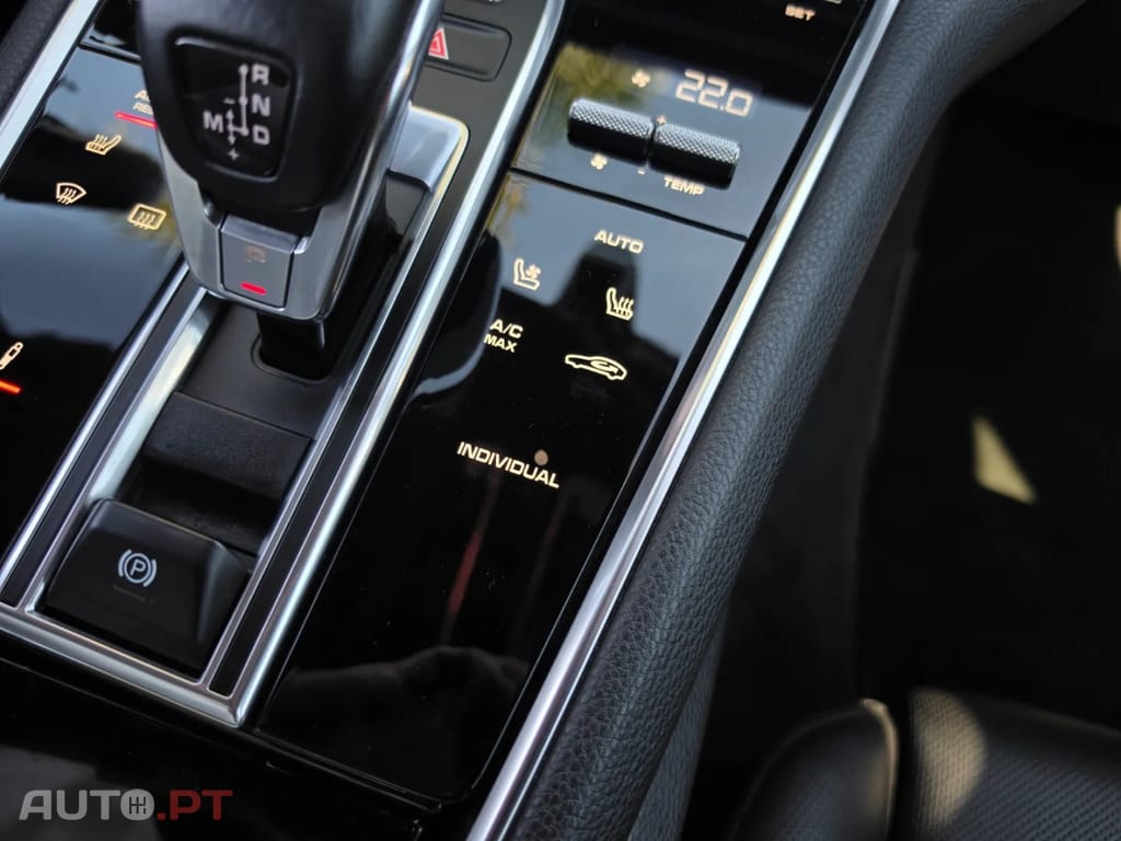 Porsche Panamera 4 E-Hybrid