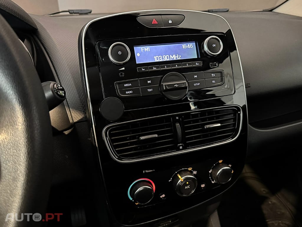 Renault Clio Life