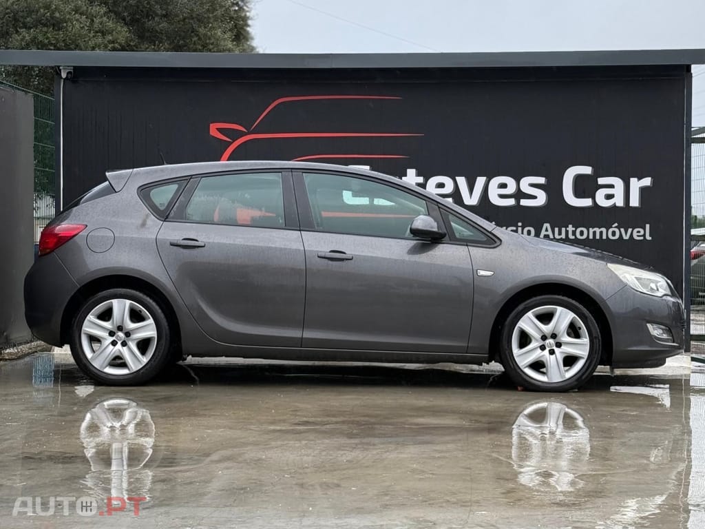 Opel Astra 1.3 CDTi Enjoy